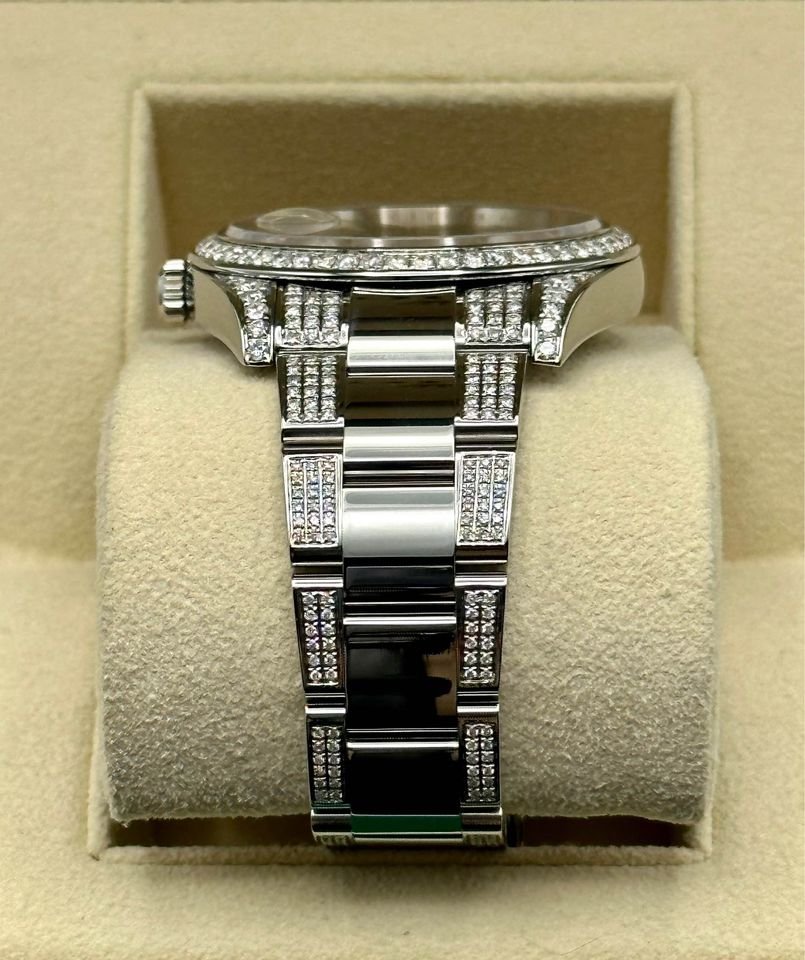 Rolex Datejust 41mm 126300 Diamonds Oyster Black Stick Dial - Image 4