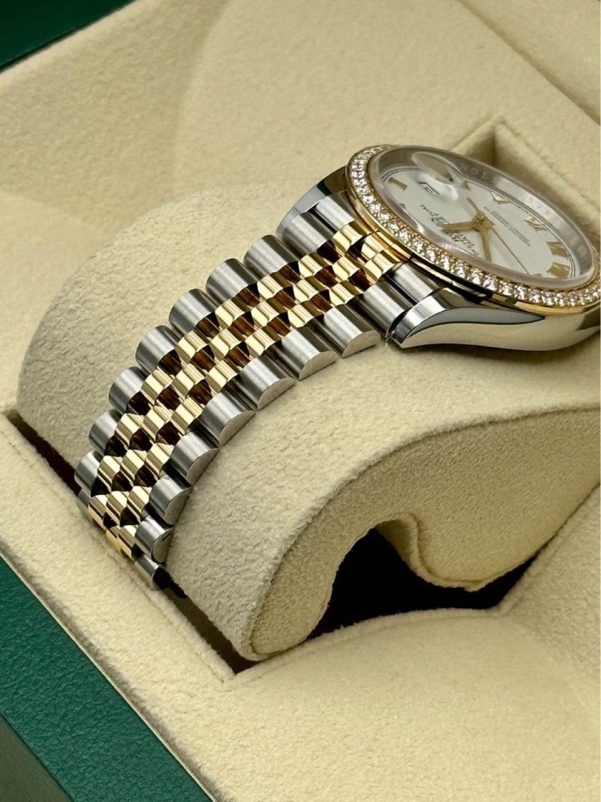 2023 Rolex Datejust 36mm 126283RBR Two-Tone Jubilee Diamond Bezel - Image 6
