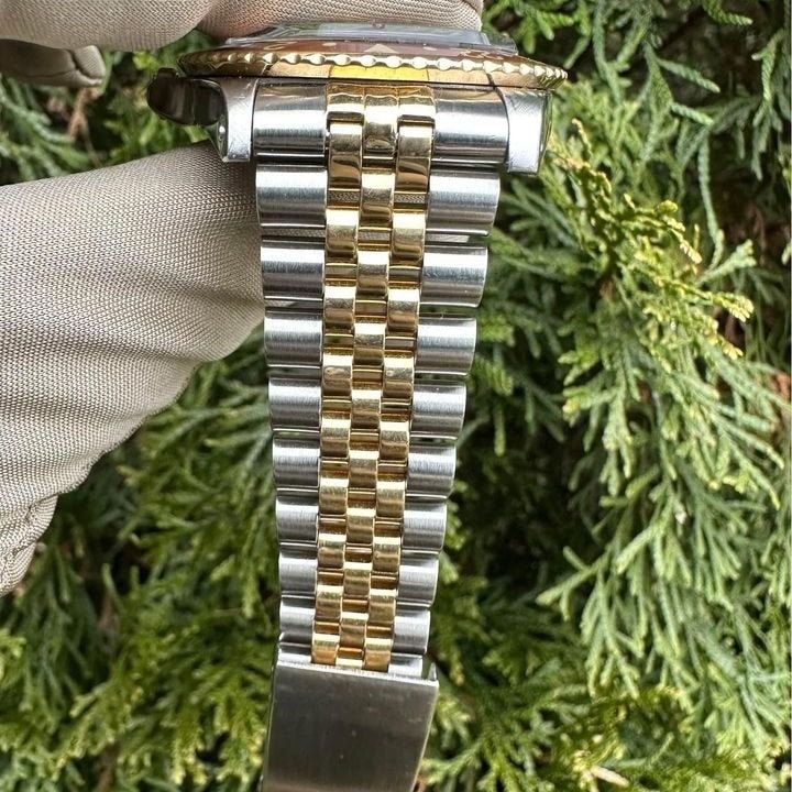 1970-1972 Rolex Vintage GMT-Master “Rootbeer” 40mm 1675 Nipple Dial - Image 3