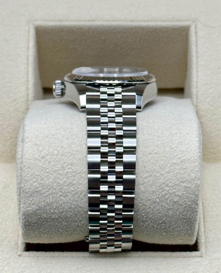 2022 Rolex Ladies Datejust 28mm 279174 Diamond Mother of Pearl Dial (Unworn) - Image 4