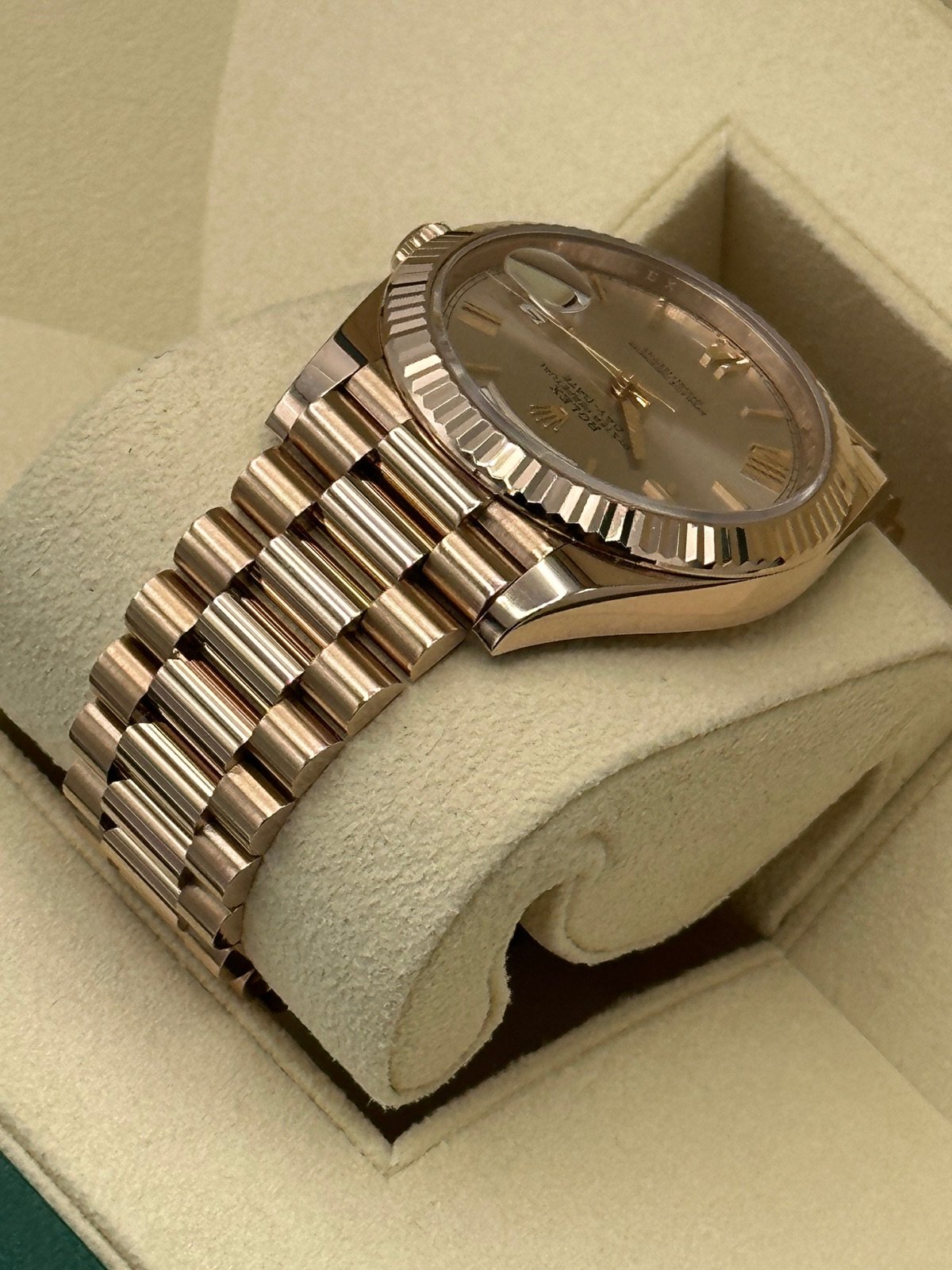 2021 Rolex Day-Date 40mm 228235 Presidential Rose Gold Sundust Dial - Image 5