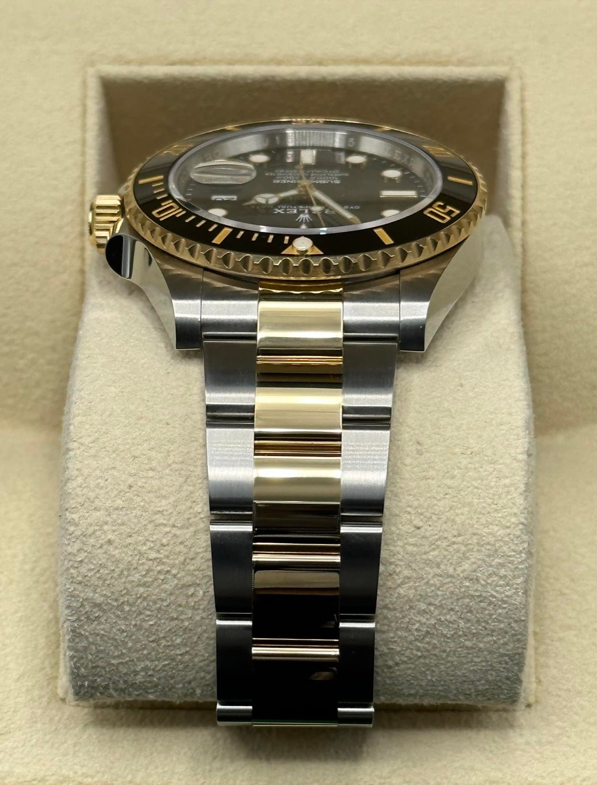 2022 Rolex Submariner 41mm 126613LN Two-Tone Black Dial - Image 6